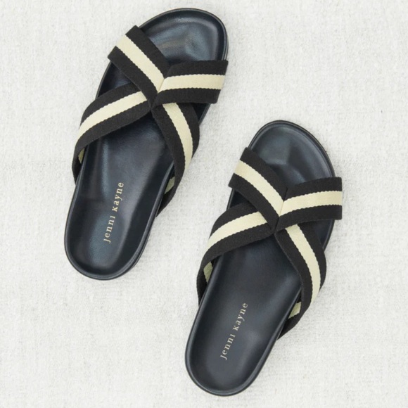 JENNI KAYNE BLACK/WHITE COTTON CROSS OVER SANDAL W/LEATHER INSOLE - NWT - Picture 3 of 8